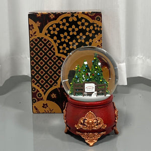 Christmas Tree Farm Snowglobe